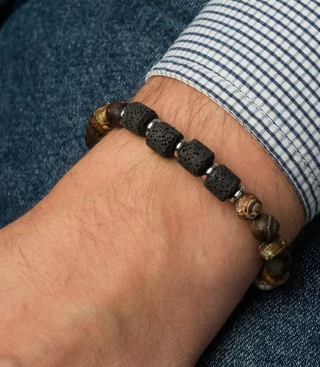 Men's bracelet with natural stones