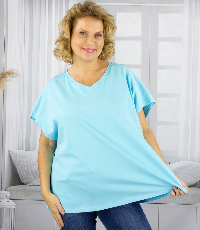 Blouse t-shirt with a heart neckline oversize Mela