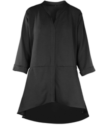 Oversize tunic shirt longer at the back