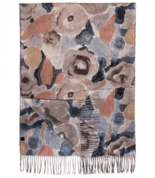 Women's scarf with floral motif and tassels elegant