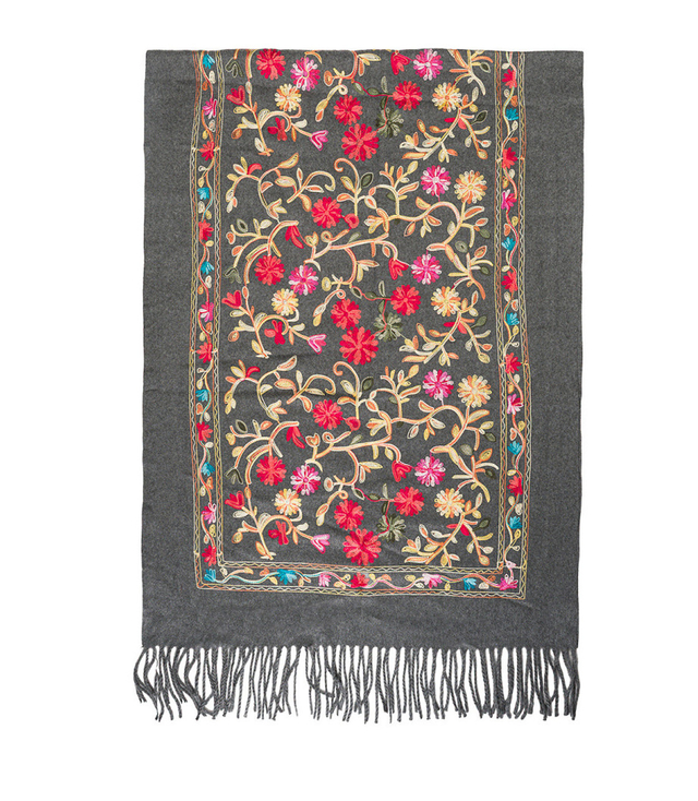 Women's folklore scarf with flower motif and tassels