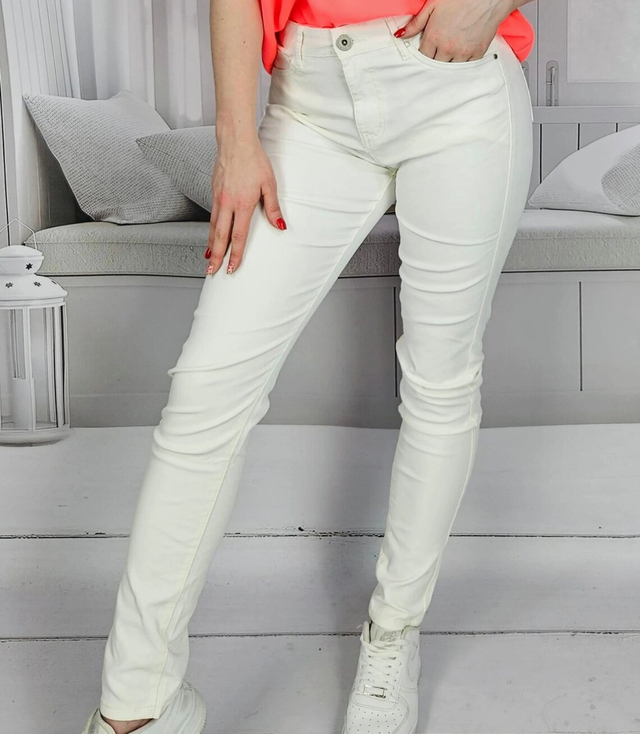 Women's PUSH-UP waxed skinny fit pants ADELA