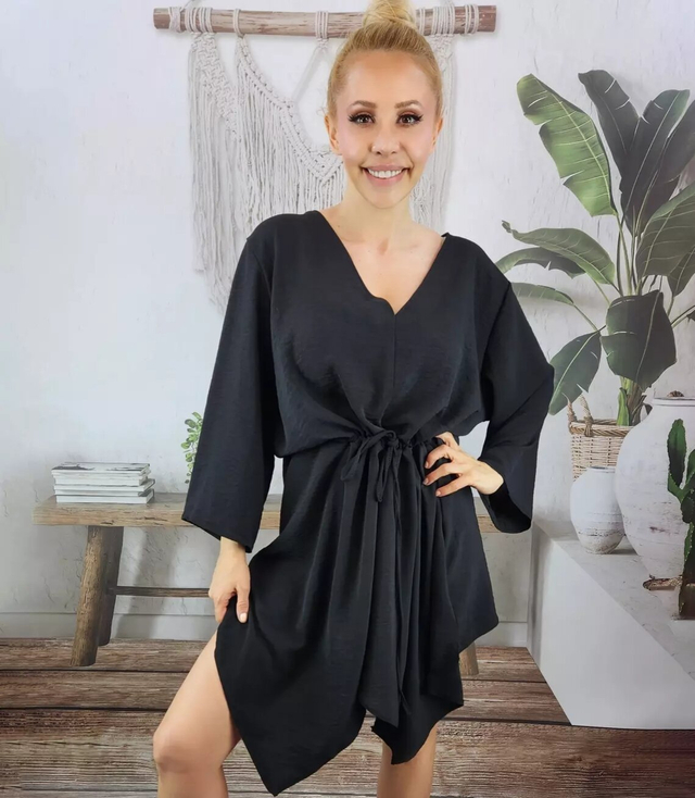 Beautiful loose asymmetric mini dress