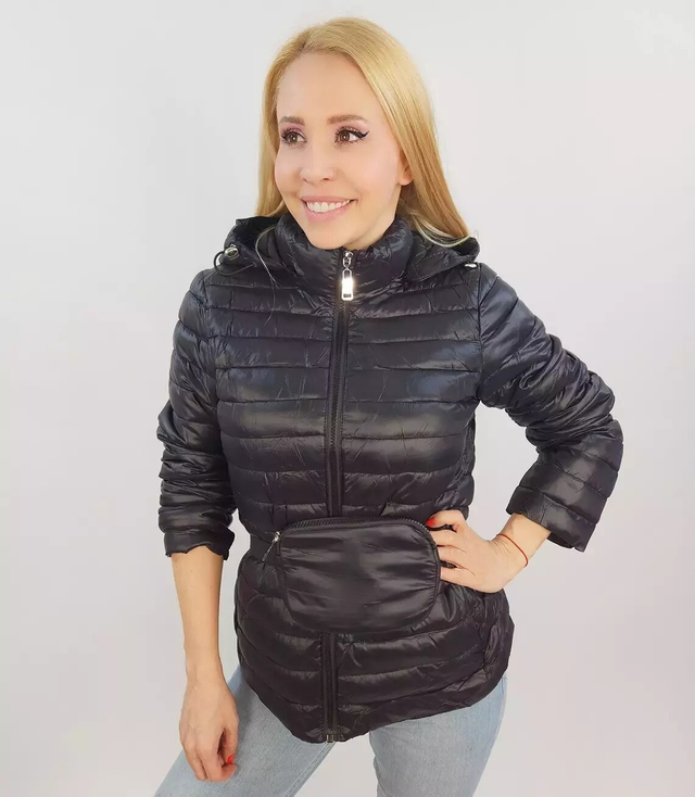 Short transitional quilted jacket with a sachet