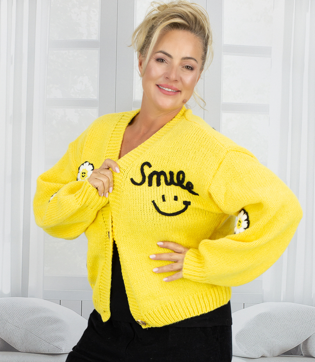 Modny kardigan sweter z naszywkami na guziki