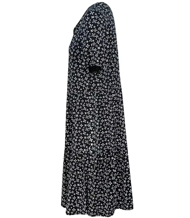 Trapezowa letnia sukienka w biały print MIDI