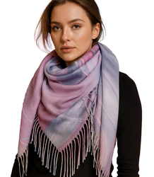 Kobieca chusta z eleganckim wzorem 100x100