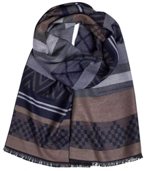 Men's scarf with tassels in patterns