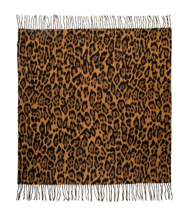 Warm panther scarf with tassels