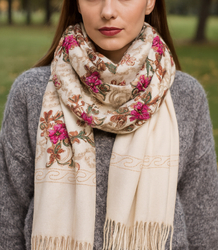 Women's folklore scarf with flower motif and tassels