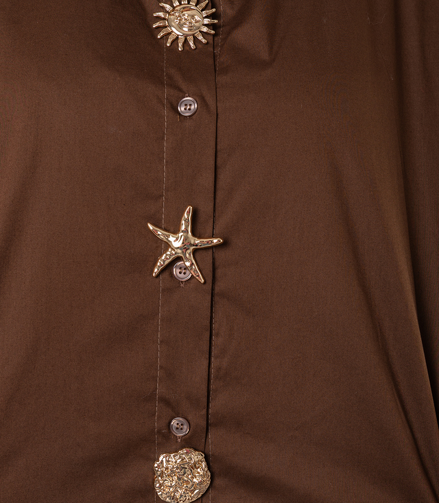 Long classic shirt with decorative brooches GOLDEN BEACH
