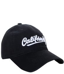 Embroidered baseball cap decorated with the inscription CALIFORNIA