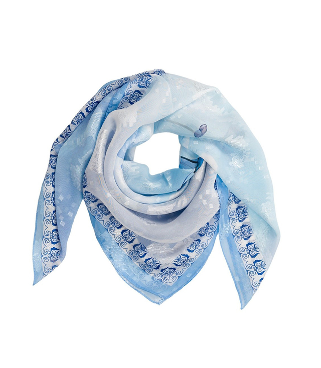 Elegant women's scarf with an insane 70x70 pattern