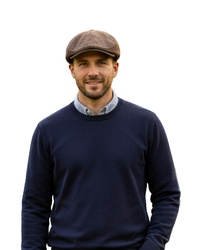 Stylish smooth men's helmet Universal color scheme