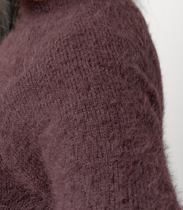 Puszysty krótki sweter z okrągły dekolt MILA