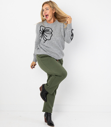 Classic women's sweater with 3D flower applique CLASSIC BLOOM
