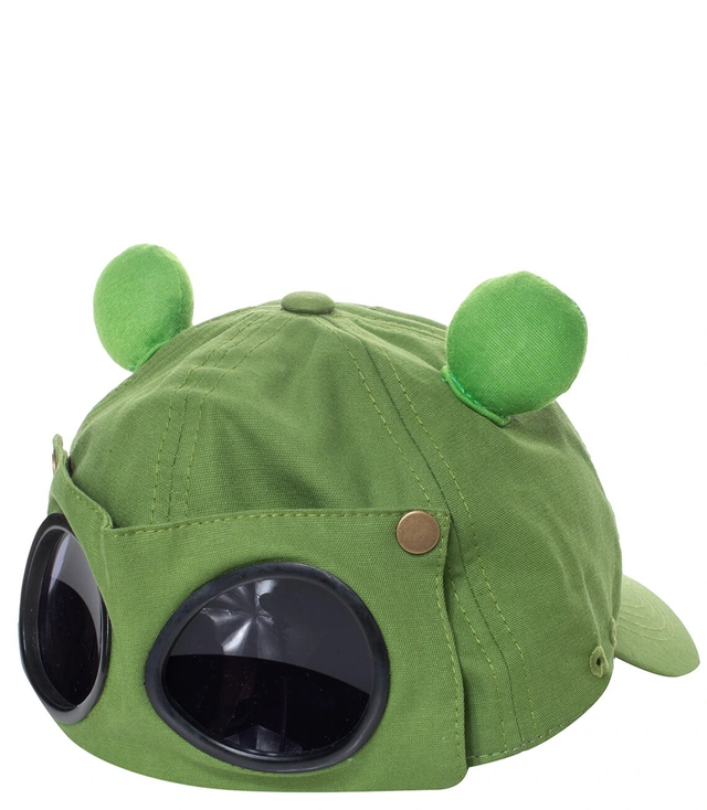 Baseball cap with glasses and frog eyes