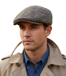 Stylish smooth men's helmet Universal color scheme