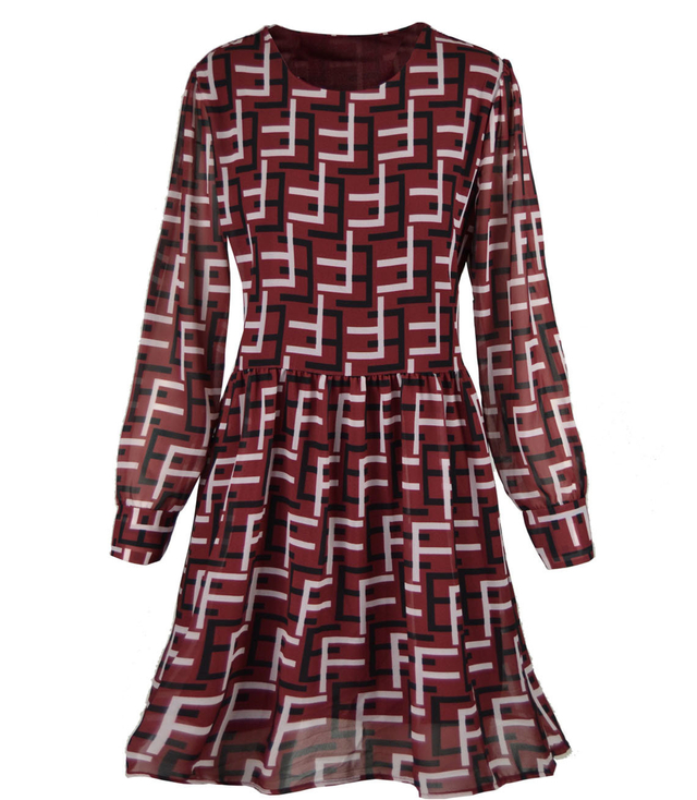 Subtle dress with a geometric pattern