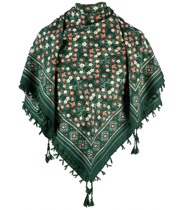Beautiful scarf with tassel print in flowers