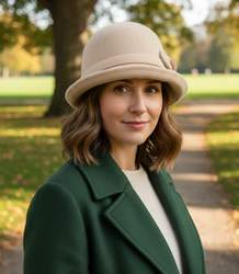 Women's cloche hat with bow