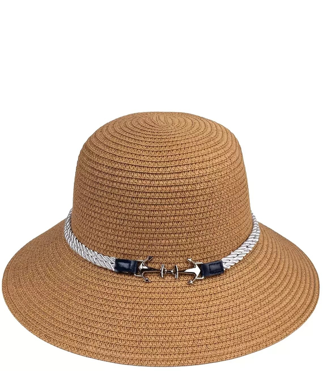 Raffia straw hat with string anchors