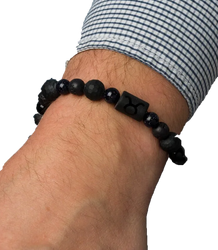 Men's bracelet with natural stones