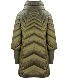 Quilted insulated jacket trapezoidal cut