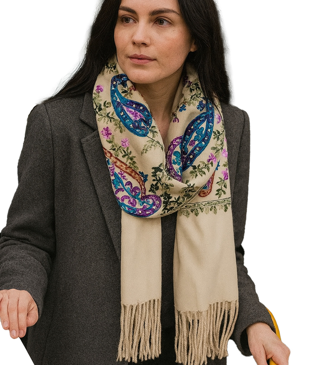 Women's scarf with embroidered pattern and tassels
