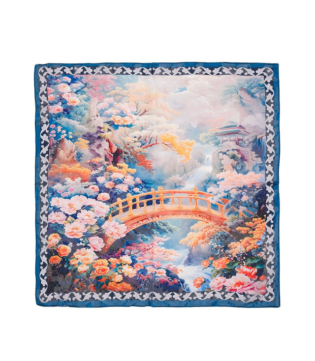 Elegant women's scarf with an insane 70x70 pattern