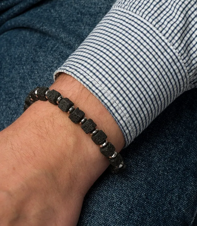 Men's bracelet with natural stones