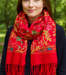 Women's folklore scarf with flower motif and tassels