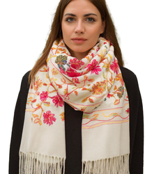 Women's folklore scarf with flower motif and tassels