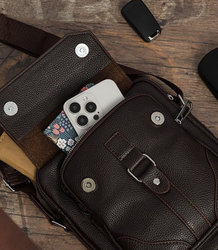 Men's SMALL rectangular padded bag elegant