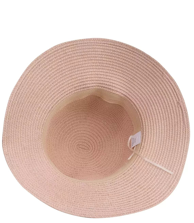 Raffia straw hat with string anchors