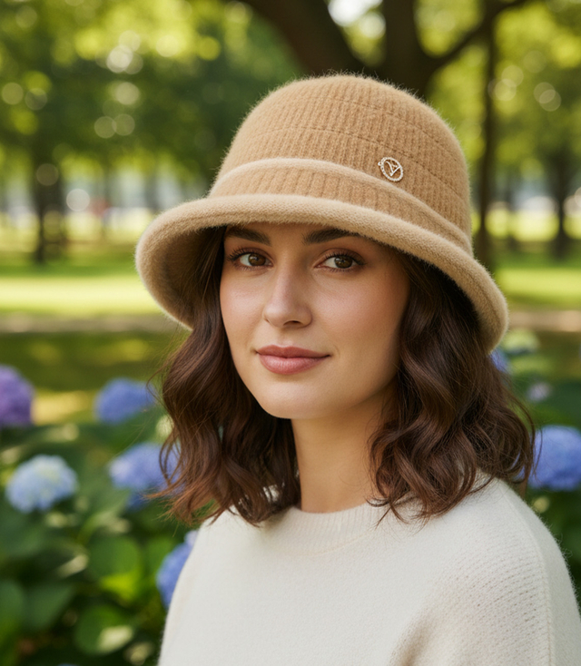 Women's hat cloche patch flower