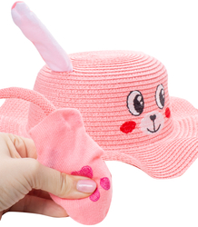 Children's hat with a dog's face and lifting ears