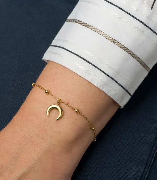 Elegant gold women's steel bracelet