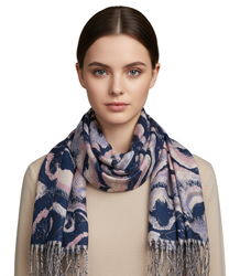 Wavy delicate pattern scarf with tassels