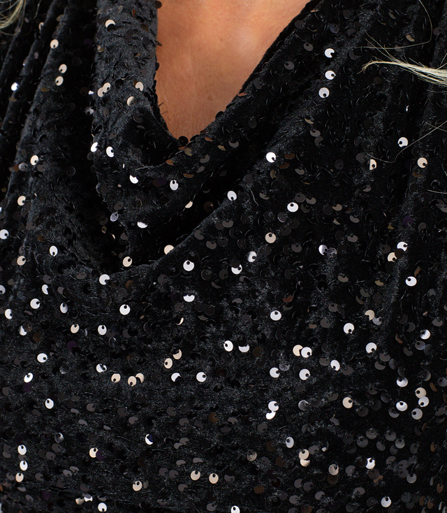 Luminous mini party dress with sequins