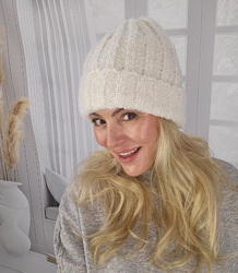 Stylowa damska czapka zimowa beanie