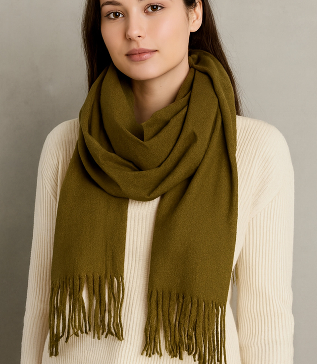 Soft large shawl with tassels uniform classic