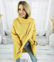 Ciepły sweter damski z golfem i rozcięciem MARIETTA wełna