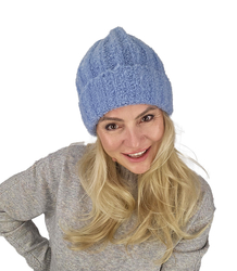 Stylish women's winter beanie hat