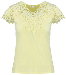 Ribbed T-shirt decorated with AMELIA lace