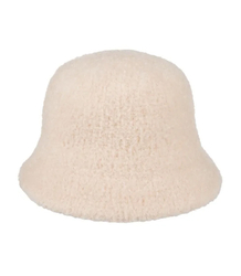 Women's hat made of soft teddy fabric