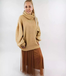 Smooth loose oversize turtleneck sweater