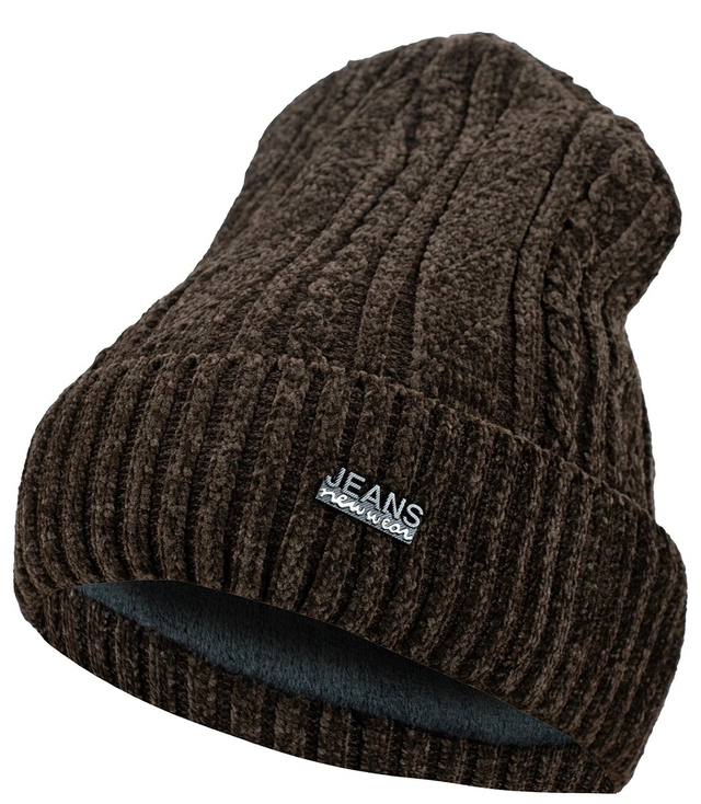 Warm thick men's beanie hat with classic fleece