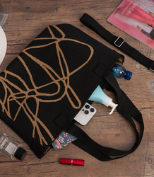 Large shopper bag with abstract pattern
