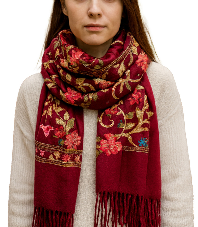 Women's folklore scarf with flower motif and tassels